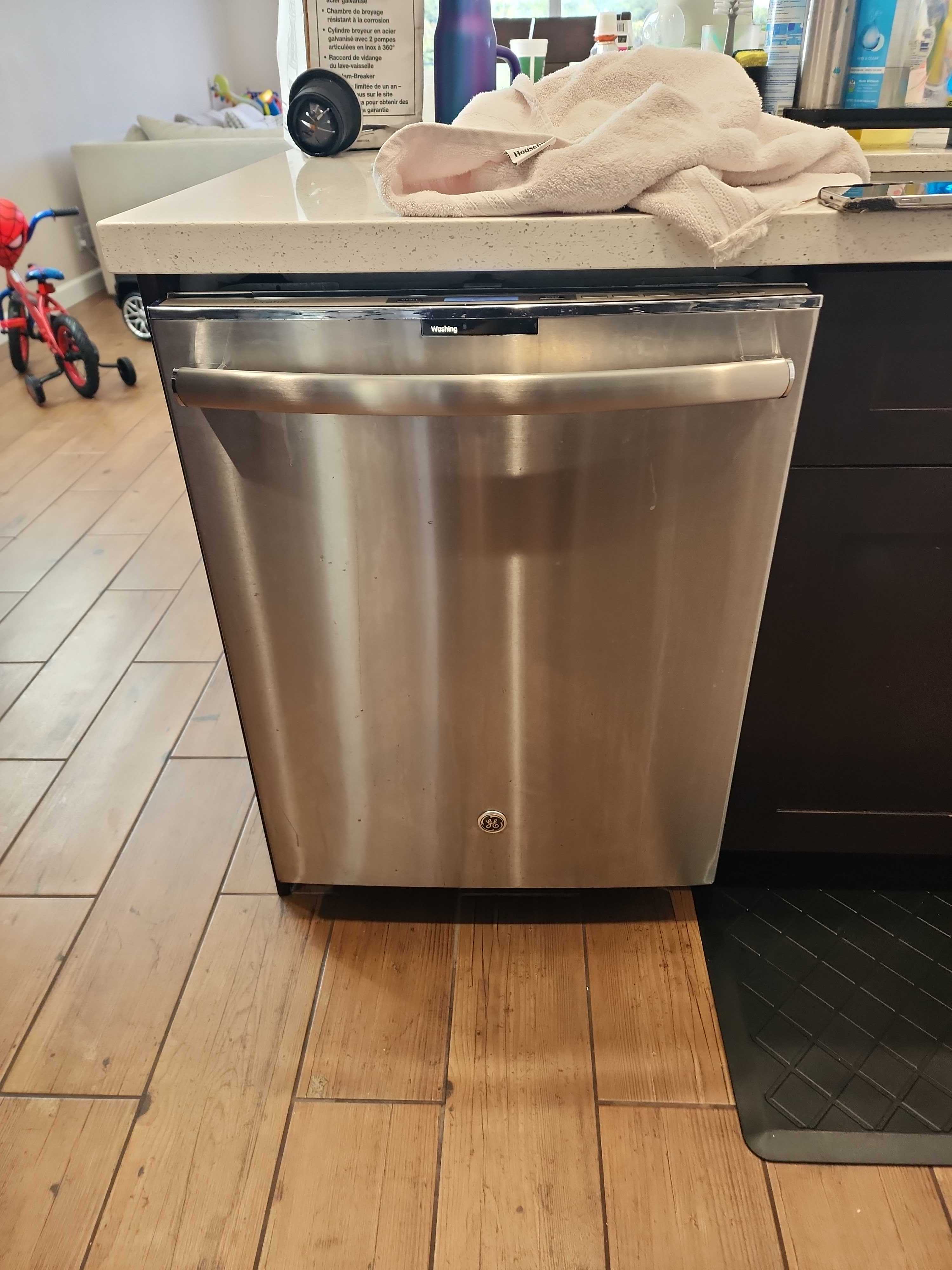 GE dishwasher evaluated for a leak during multi-appliance service in Margate FL RR0087